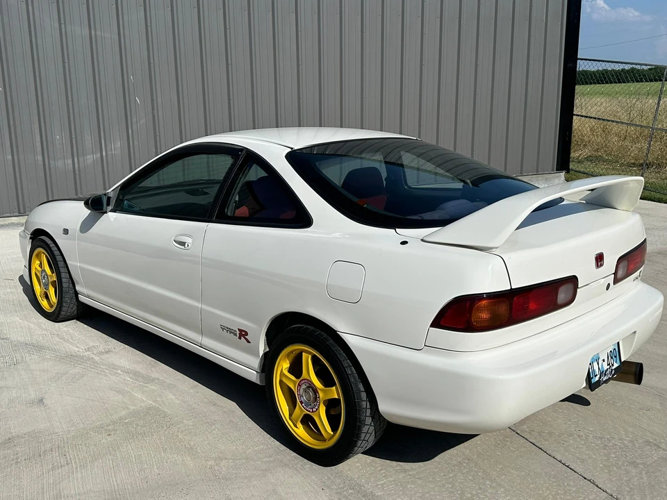 1996 Acura Integra Type R 3rd Gen - Image 17 of 26