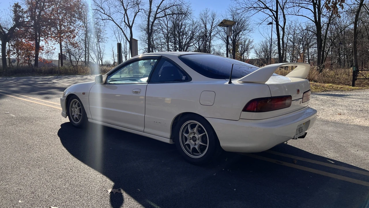 1996 Acura Integra Type R 3rd Gen - Image 13 of 31