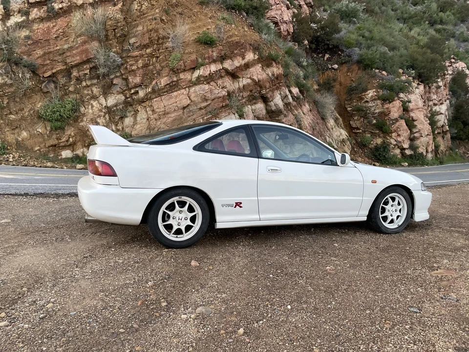 1996 Acura Integra Type R 3rd Gen - Image 8 of 31