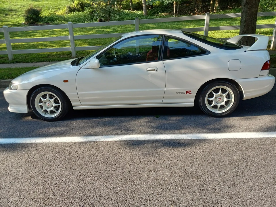 1996 Acura Integra Type R 3rd Gen - Image 4 of 31