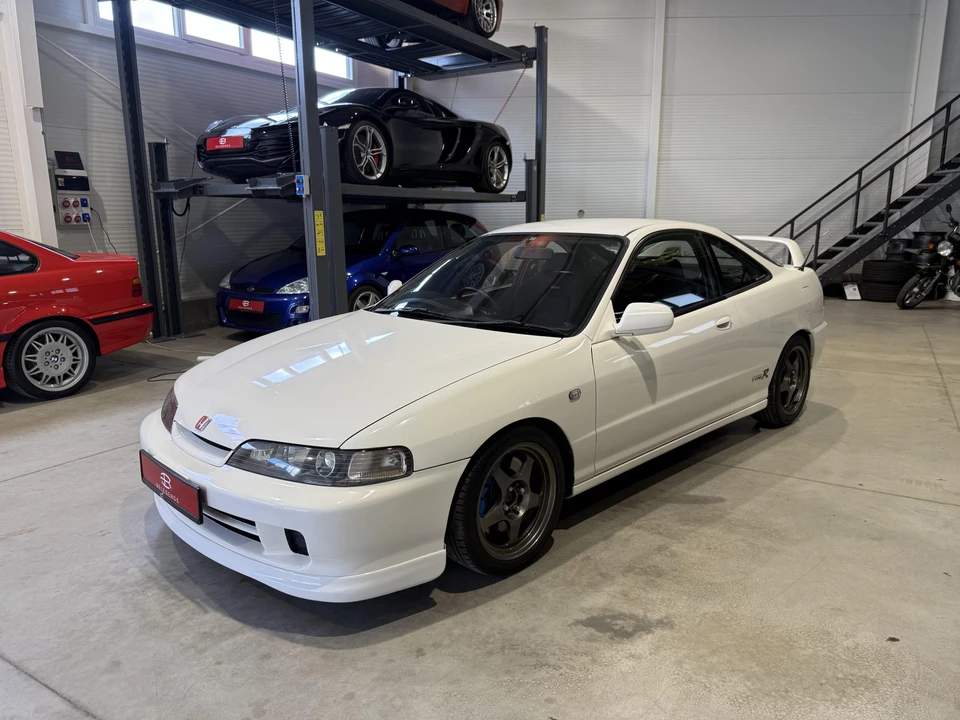 1996 Acura Integra Type R 3rd Gen - Image 2 of 31