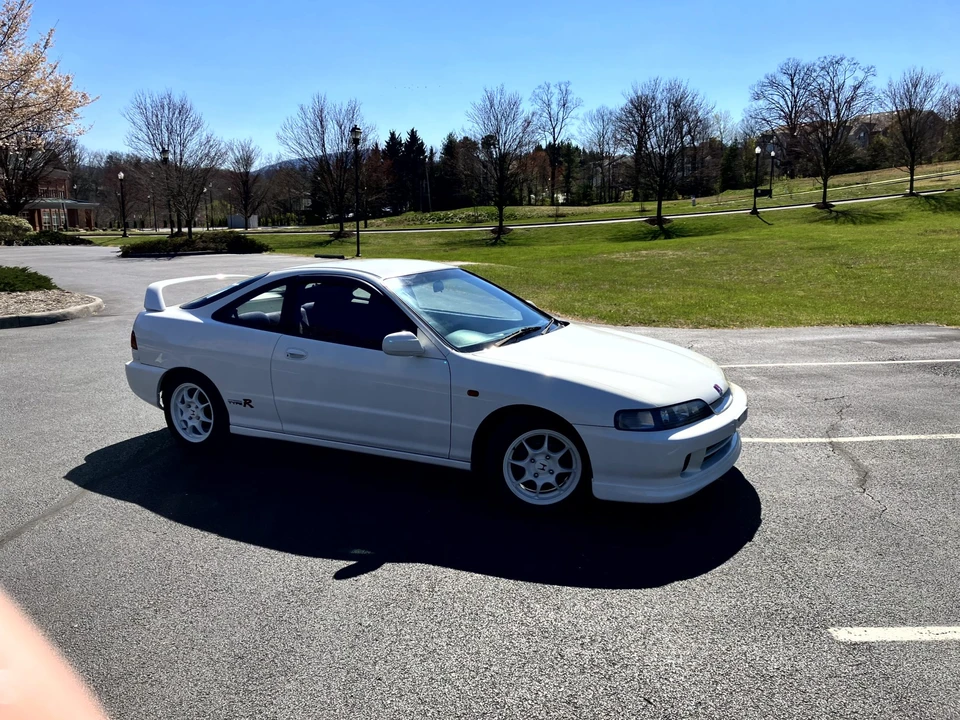 1996 Acura Integra Type R 3rd Gen - Image 3 of 31
