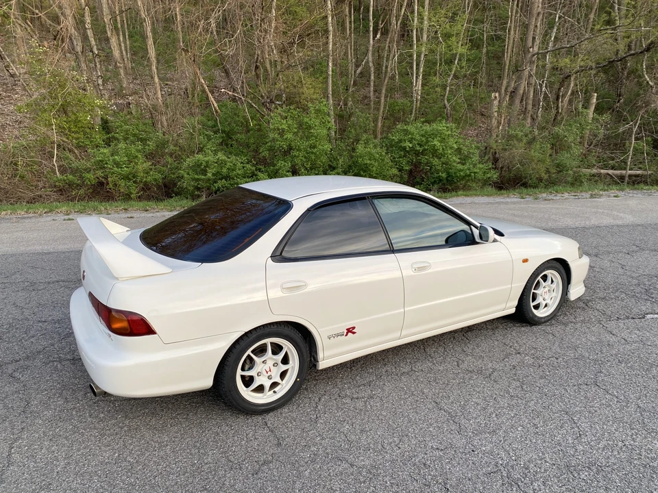 1996 Acura Integra Type R 3rd Gen - Image 13 of 31