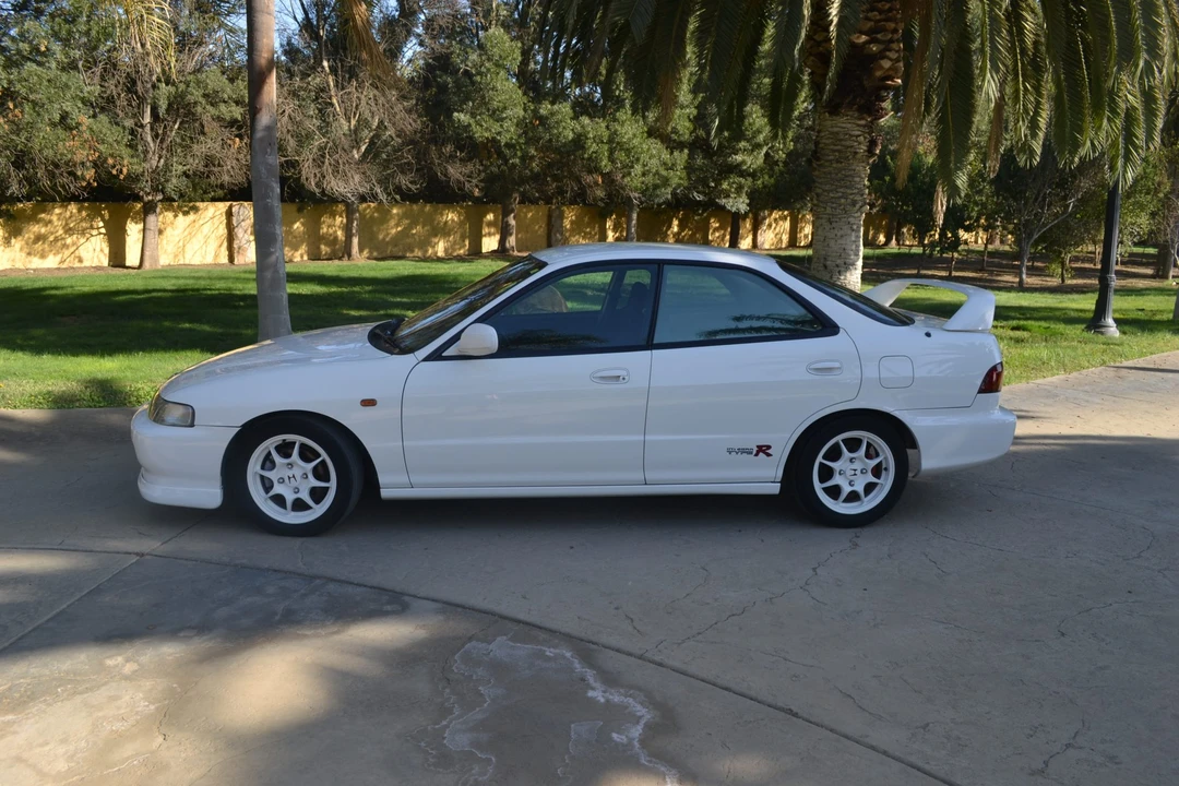 1996 Acura Integra Type R 3rd Gen - Image 8 of 31