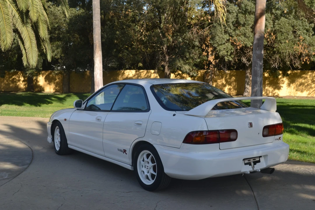 1996 Acura Integra Type R 3rd Gen - Image 11 of 31