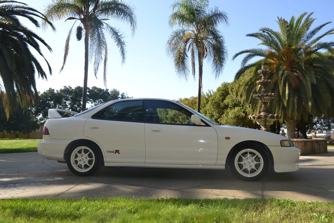 1996 Acura Integra Type R 3rd Gen - Image 25 of 31
