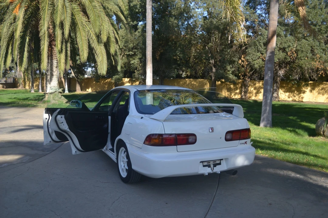 1996 Acura Integra Type R 3rd Gen - Image 14 of 31