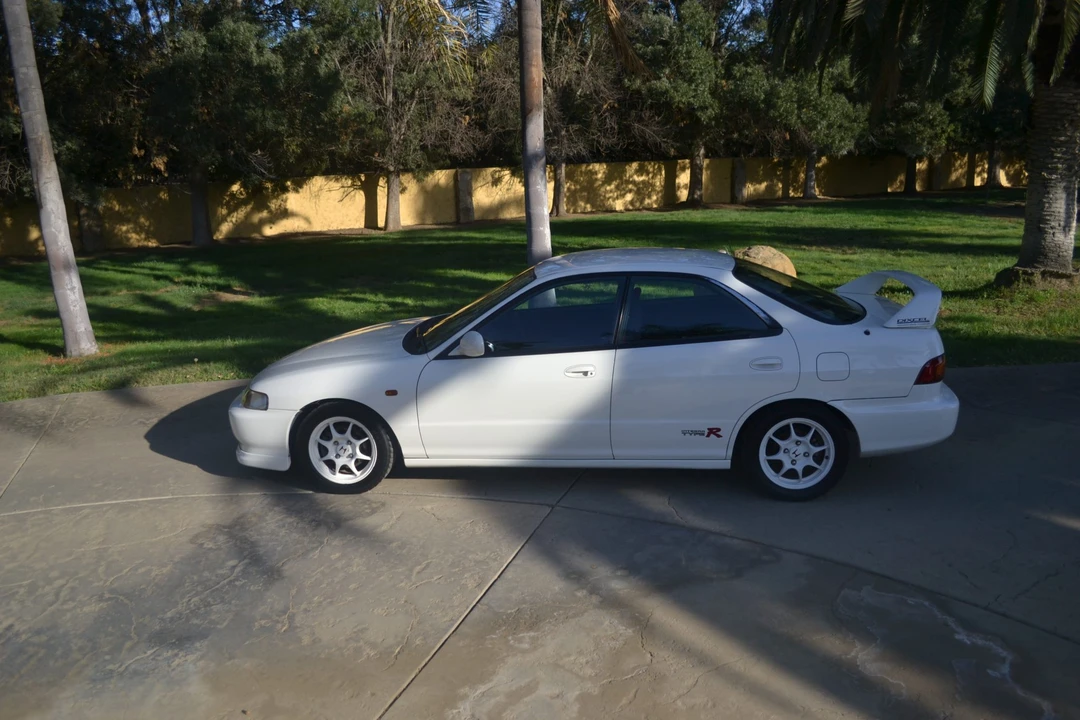 1996 Acura Integra Type R 3rd Gen - Image 5 of 31