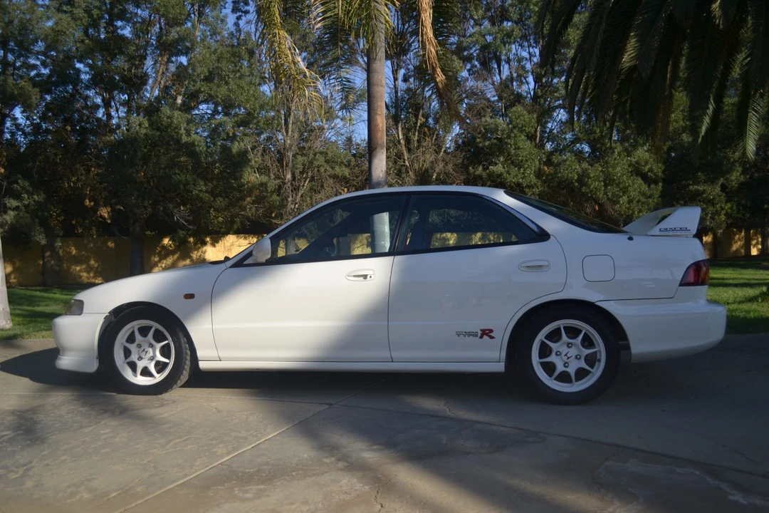 1996 Acura Integra Type R 3rd Gen - Image 8 of 31