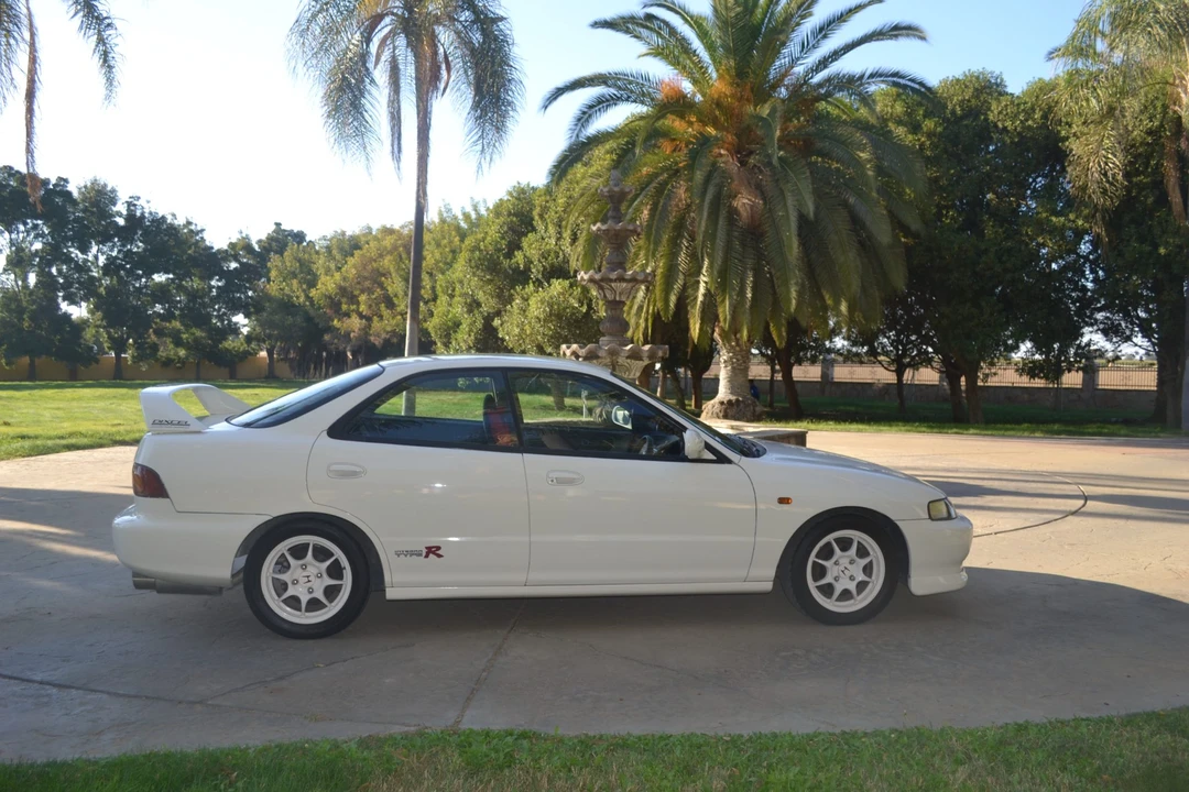 1996 Acura Integra Type R 3rd Gen - Image 21 of 31