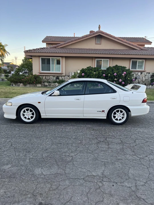 1996 Acura Integra Type R 3rd Gen - Image 5 of 31