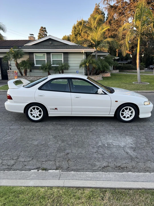1996 Acura Integra Type R 3rd Gen - Image 9 of 31