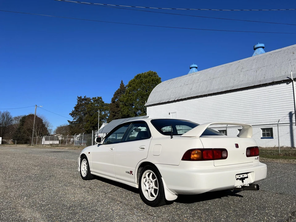 1996 Acura Integra Type R 3rd Gen - Image 13 of 31