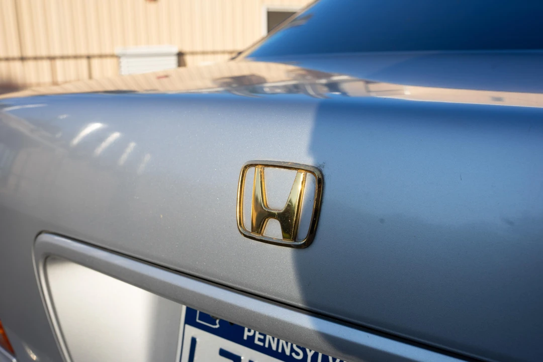 1996 Acura Legend - Image 14 of 31