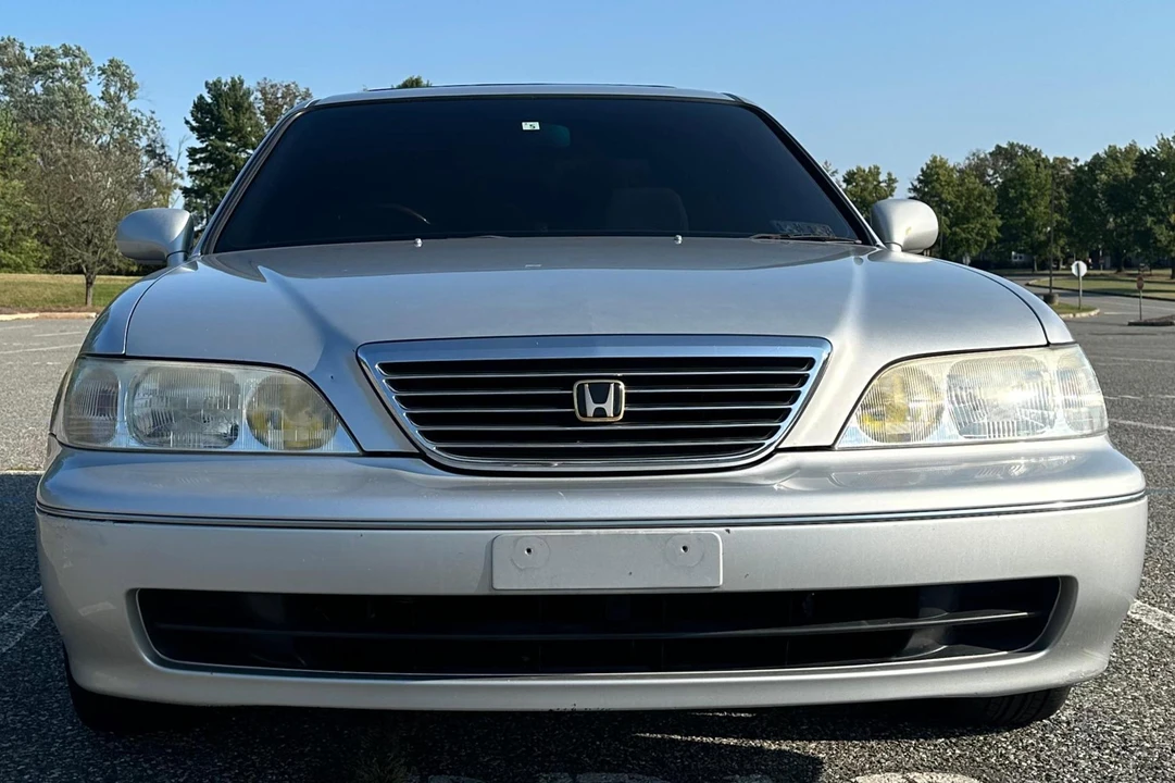 1996 Acura Legend - Image 2 of 31