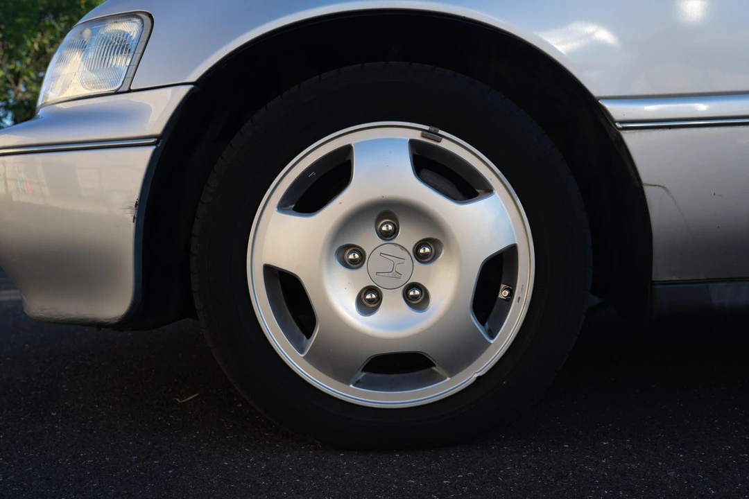 1996 Acura Legend - Image 26 of 31
