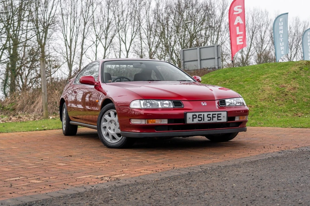 1996 Honda Prelude 4th Gen - Image 12 of 30