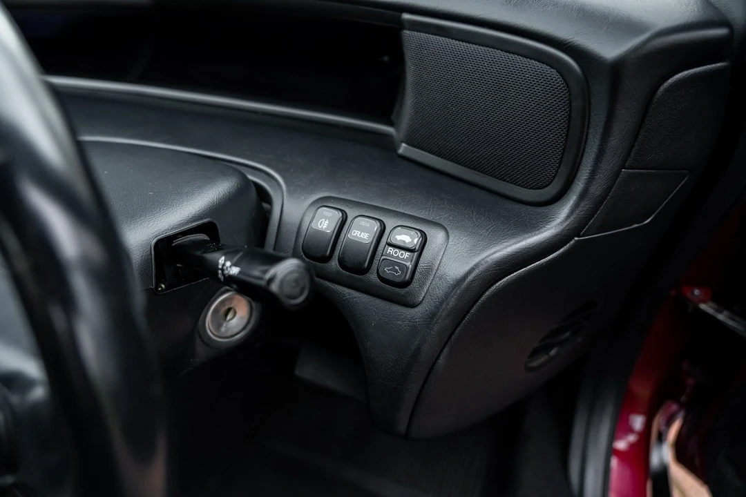 1996 Honda Prelude 4th Gen - Image 23 of 30