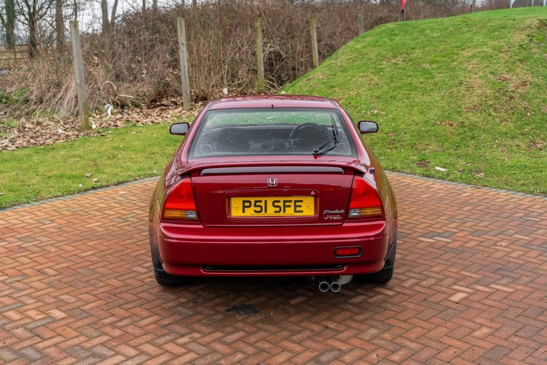 1996 Honda Prelude 4th Gen - Image 7 of 30