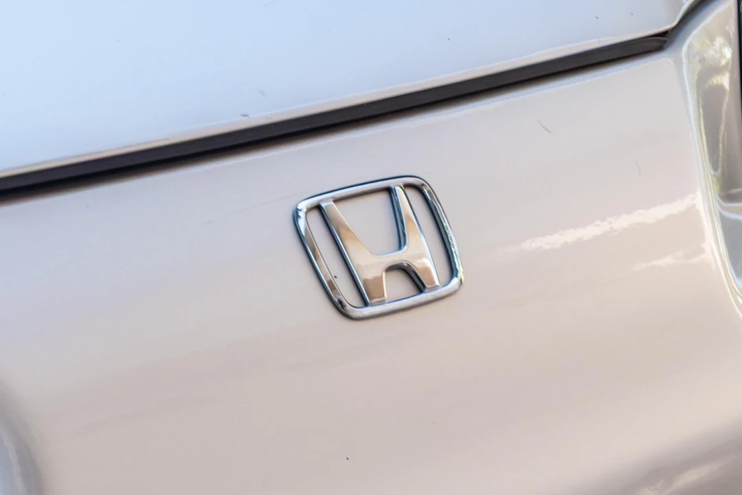 1996 Honda Prelude 4th Gen - Image 11 of 31