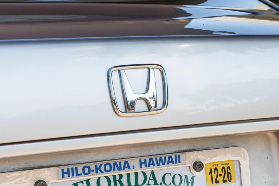 1996 Honda Prelude 4th Gen - Image 13 of 31