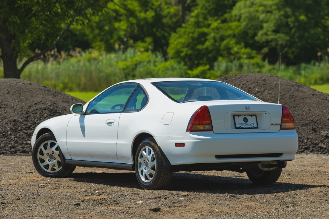 1996 Honda Prelude 4th Gen - Image 11 of 31