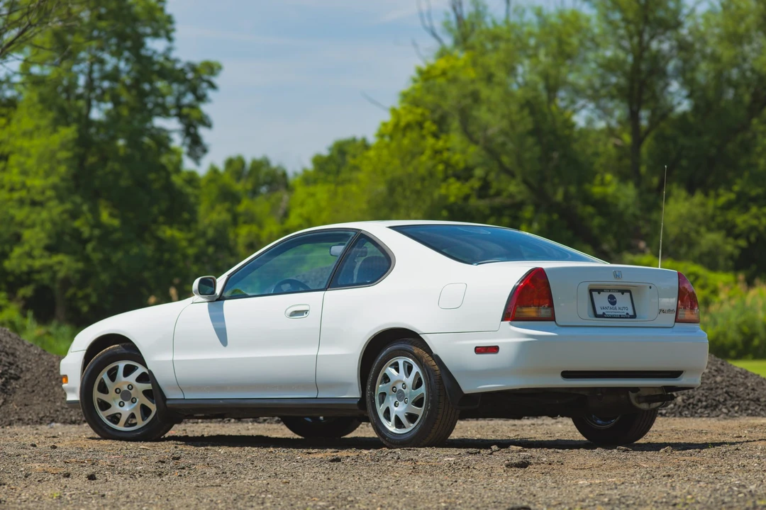 1996 Honda Prelude 4th Gen - Image 9 of 31