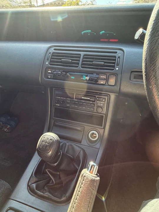 1996 Honda Prelude 4th Gen - Image 9 of 19
