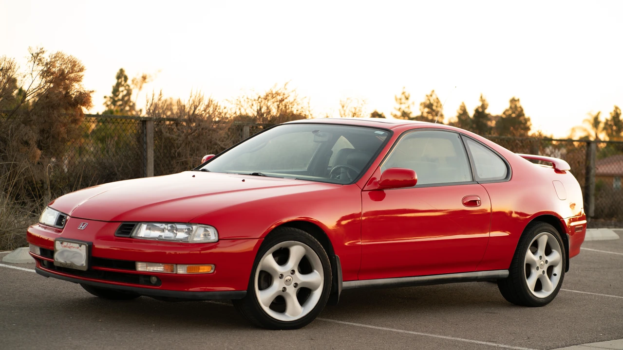 1996 Honda Prelude 4th Gen - Image 8 of 31