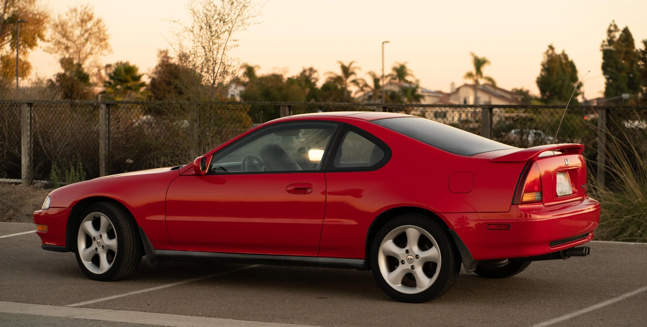 1996 Honda Prelude 4th Gen - Image 9 of 31