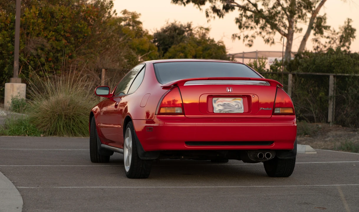 1996 Honda Prelude 4th Gen - Image 10 of 31