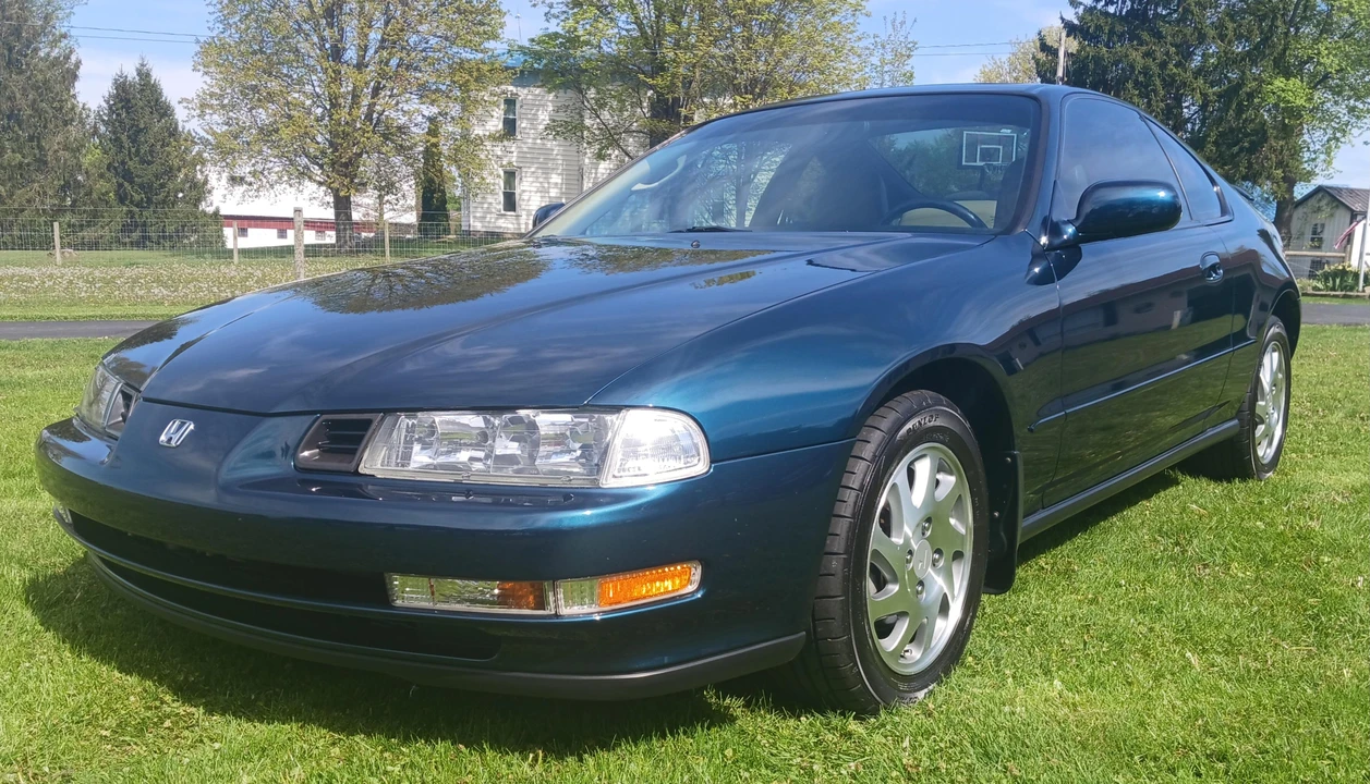 1996 Honda Prelude 5th Gen - Image 9 of 31