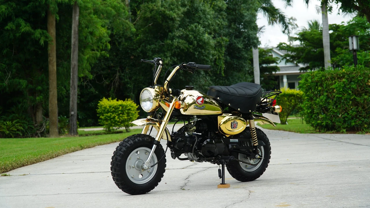 1996 Honda Z50 - Image 2 of 31