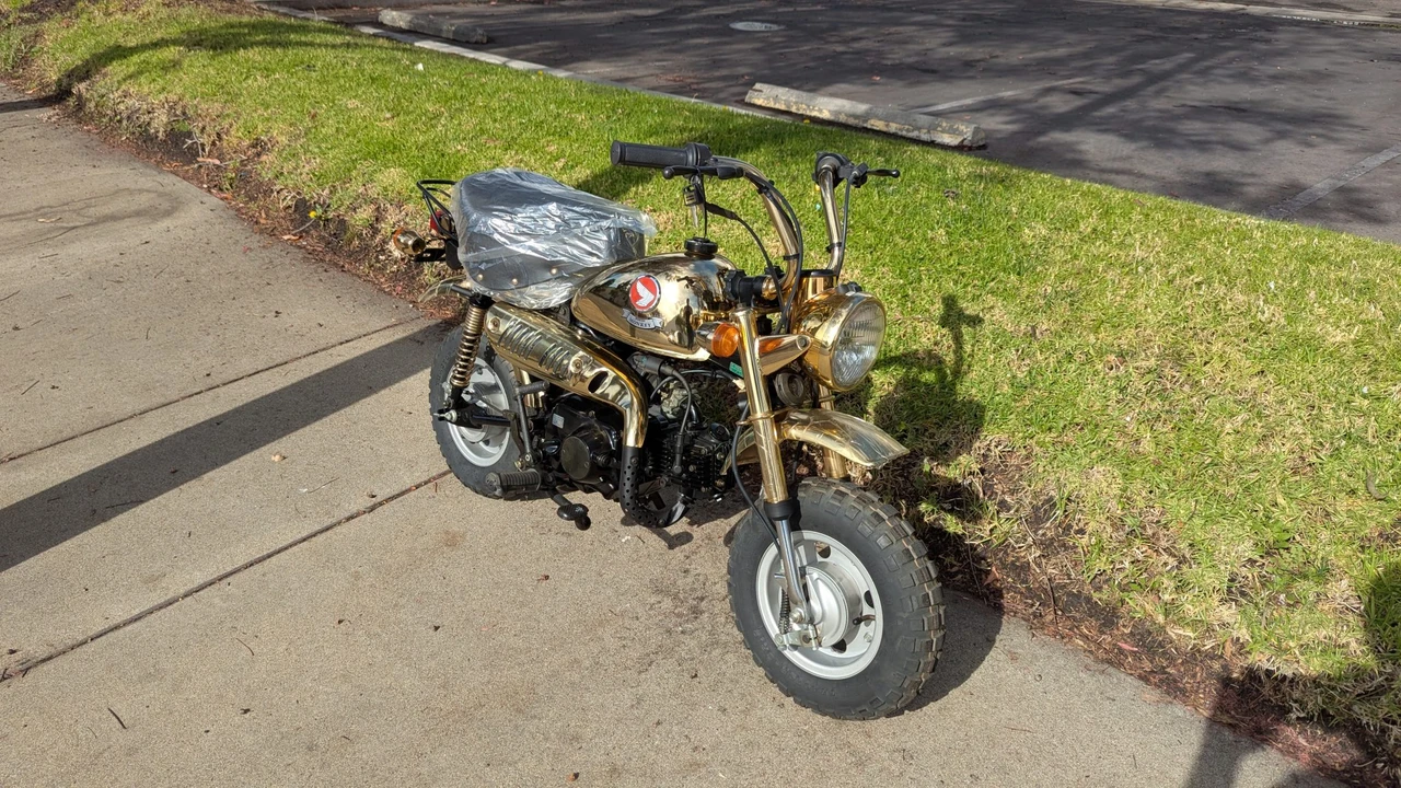 1996 Honda Motorcycles - Image 8 of 31