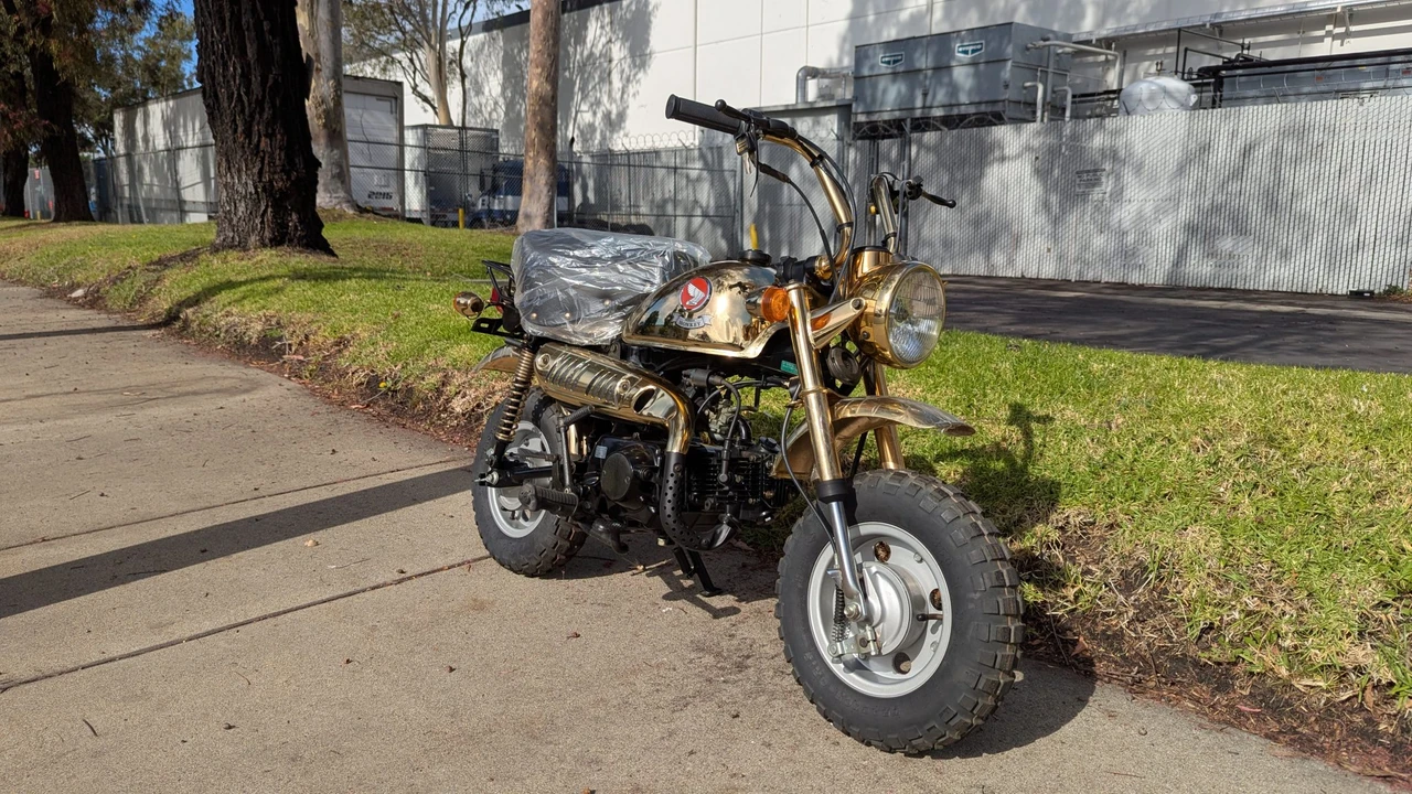 1996 Honda Motorcycles - Image 9 of 31