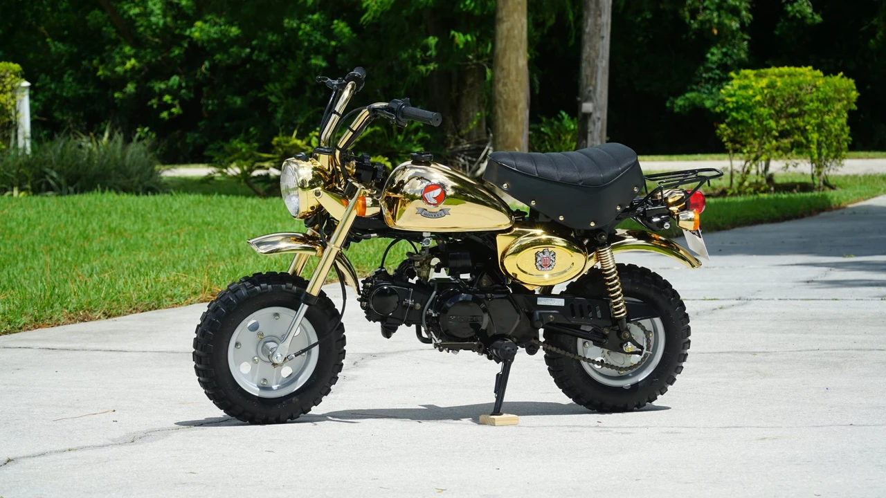 1996 Honda Z50 - Image 2 of 31