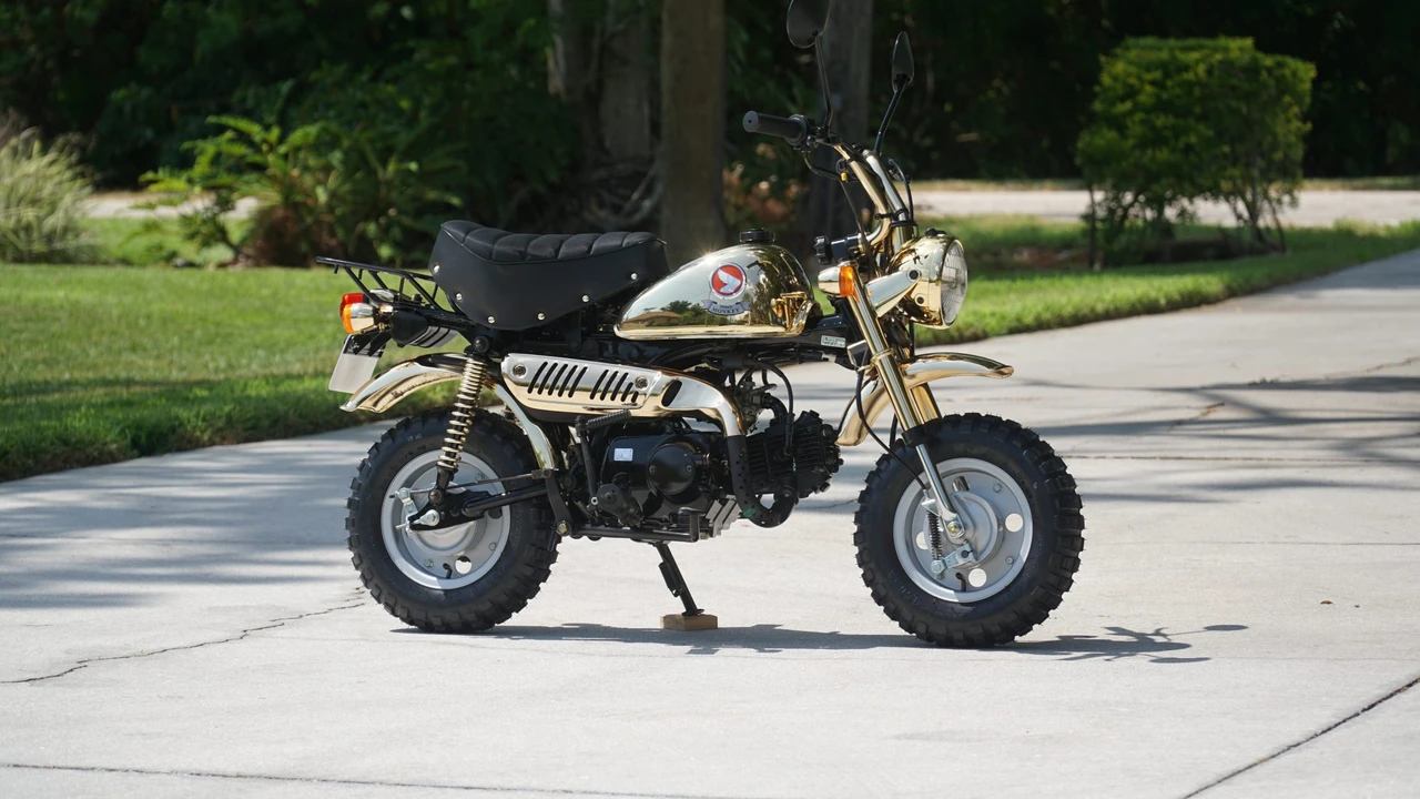 1996 Honda Z50 - Image 10 of 31