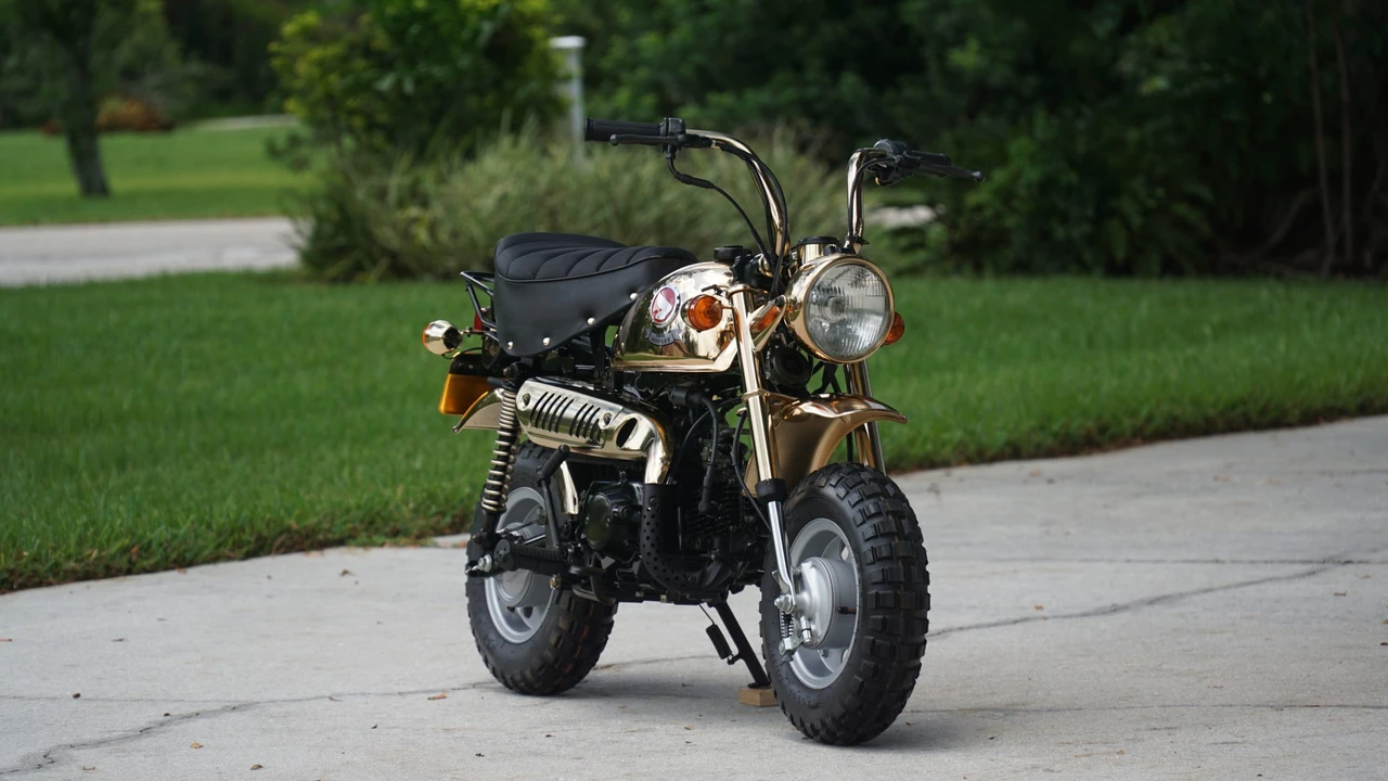 1996 Honda Z50 - Image 2 of 31