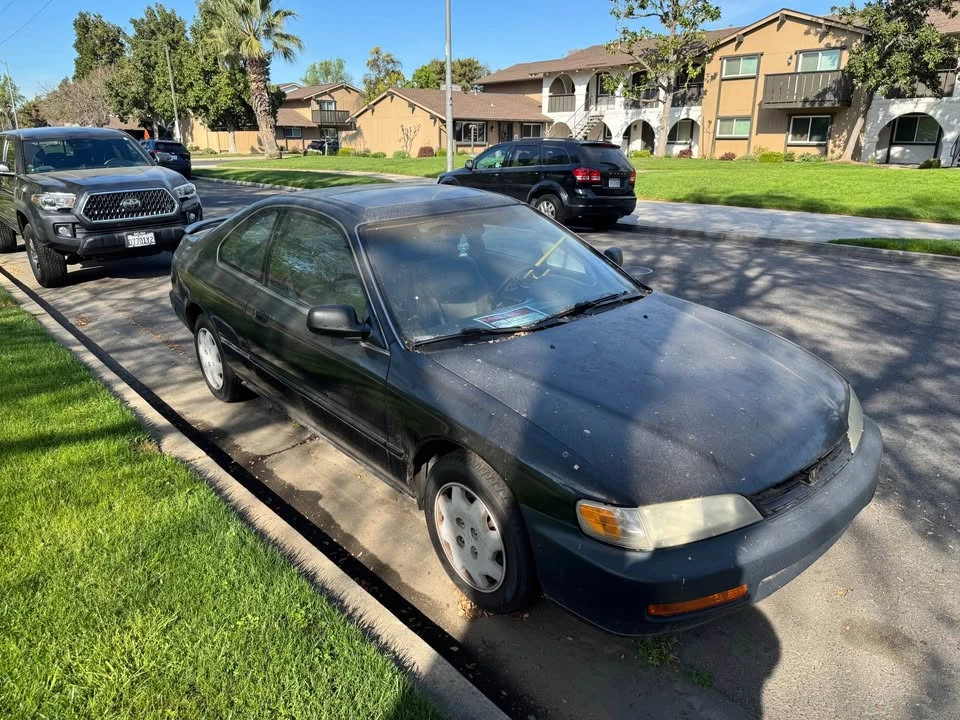 1996 Honda Accord 5th Gen - Image 2 of 5
