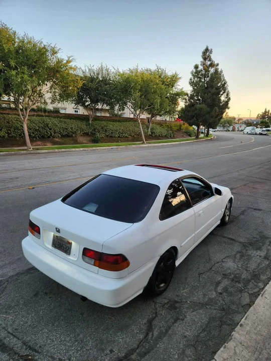 1996 Honda EK Civic - Image 5 of 12