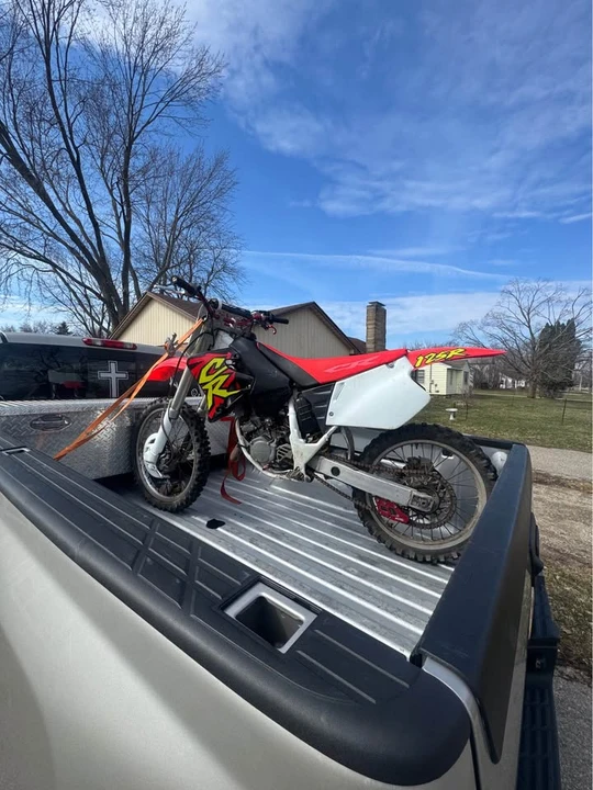 1996 Honda CR - Image 2 of 6