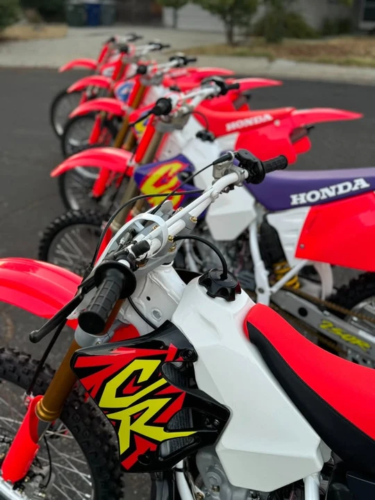1996 Honda CR - Image 10 of 16