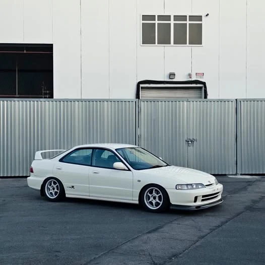 1996 Acura Integra Type R 3rd Gen - Image 1 of 20
