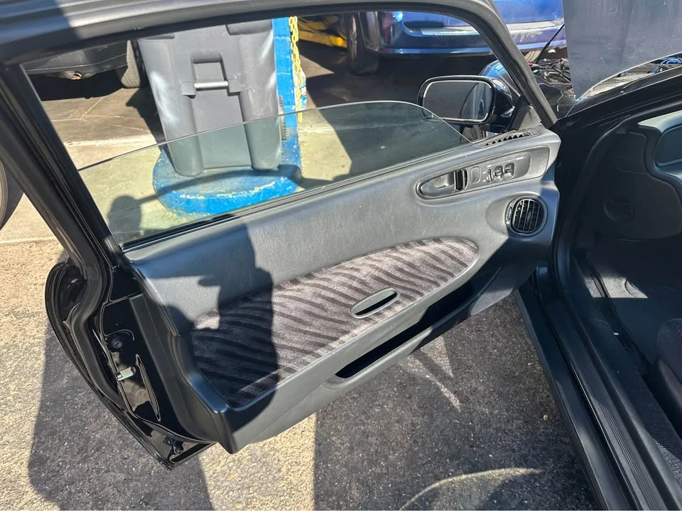 1996 Honda Prelude 5th Gen - Image 5 of 17