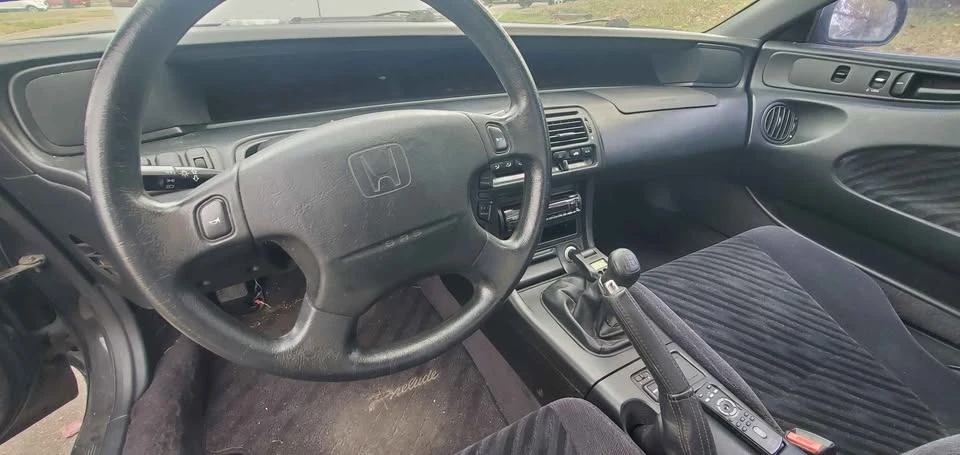 1996 Honda Prelude 4th Gen - Image 10 of 17