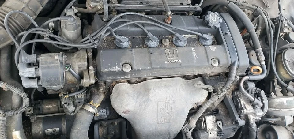 1996 Honda Prelude 4th Gen - Image 16 of 17