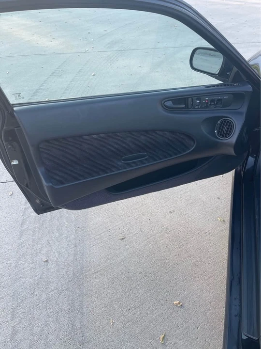 1996 Honda Prelude 4th Gen - Image 7 of 15