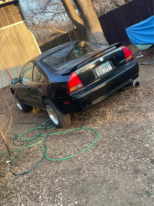 1996 Honda Prelude 4th Gen - Image 2 of 4
