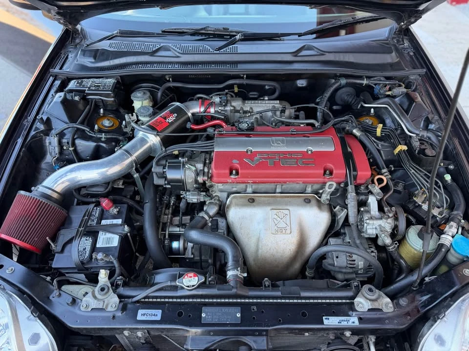 1996 Honda Prelude 4th Gen - Image 16 of 19