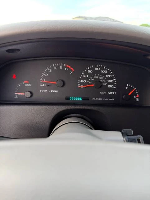 1996 Chevrolet - Image 2 of 8
